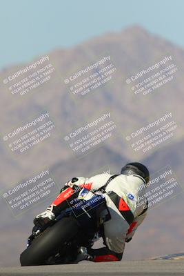 media/Jan-18-2024-Racers Edge (Thu) [[008952c709]]/A Group/Session 4 (Turn 9 Backside)/